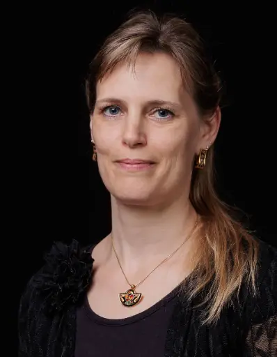 Julia Halasz